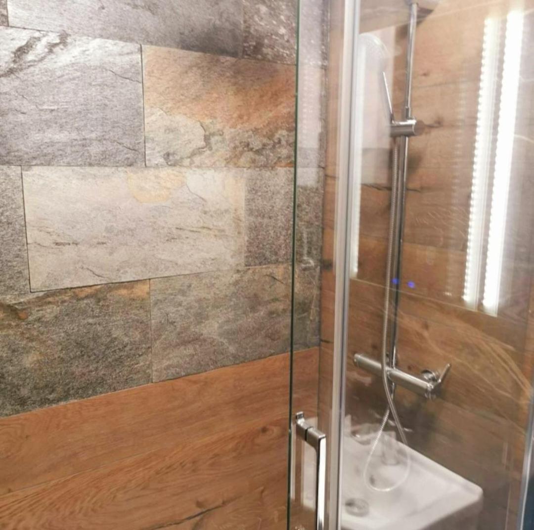 Rynek 23 Lux, Apartament Z Widokiem Na Ratusz Starego Miasta 格利维采 外观 照片